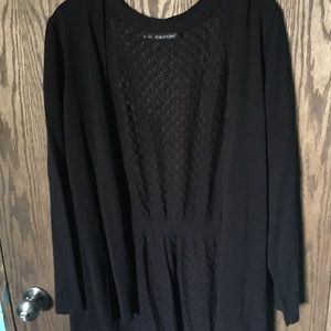 MAURICES sz 2 Black Cardigan